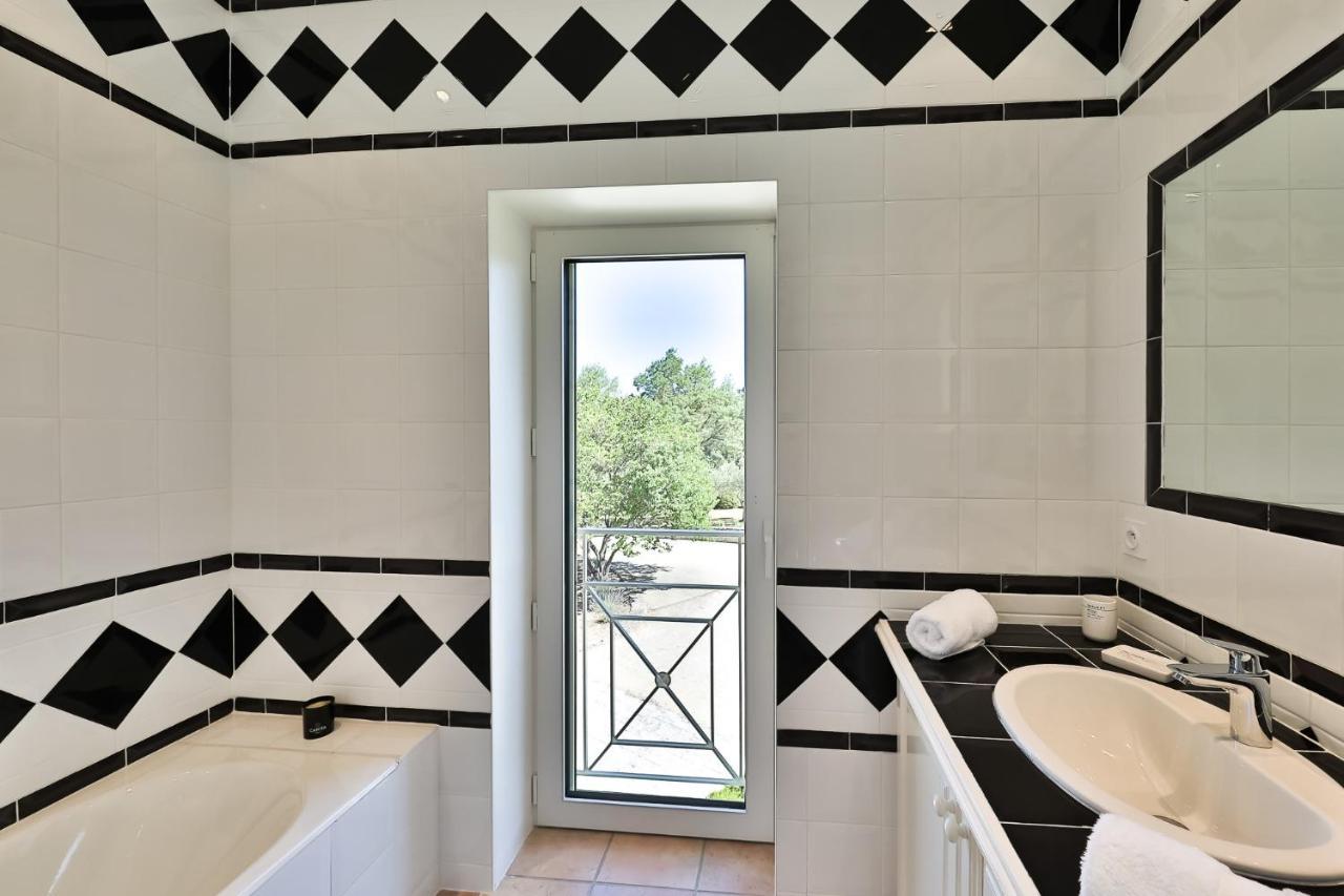Quintessence Provence Bed & Breakfast Goult Exterior photo